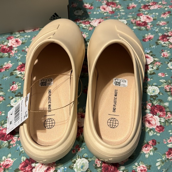 ADICANE CLOG _ adidas unisex slip on swim clogs, men’s 7_ women’s 8 - US. New!💫 - Picture 11 of 12